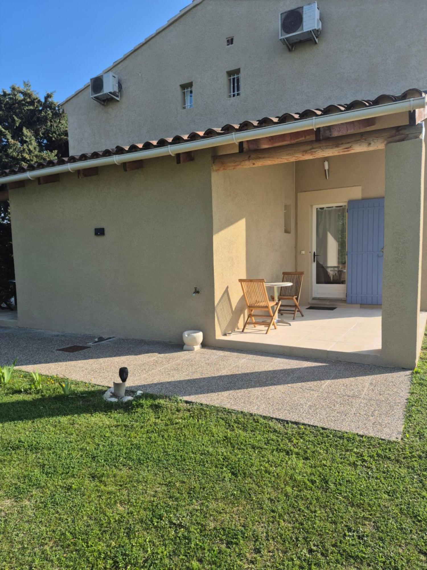 Mas Clement - Et Table D'hotes Bed & Breakfast
